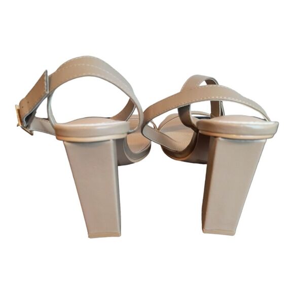 Cape Robbin Nude Sandals - Picture 2 of 8